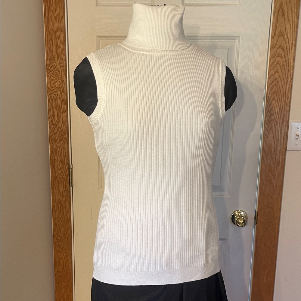 Sleeveless White Turtleneck Rib Knit Sweater